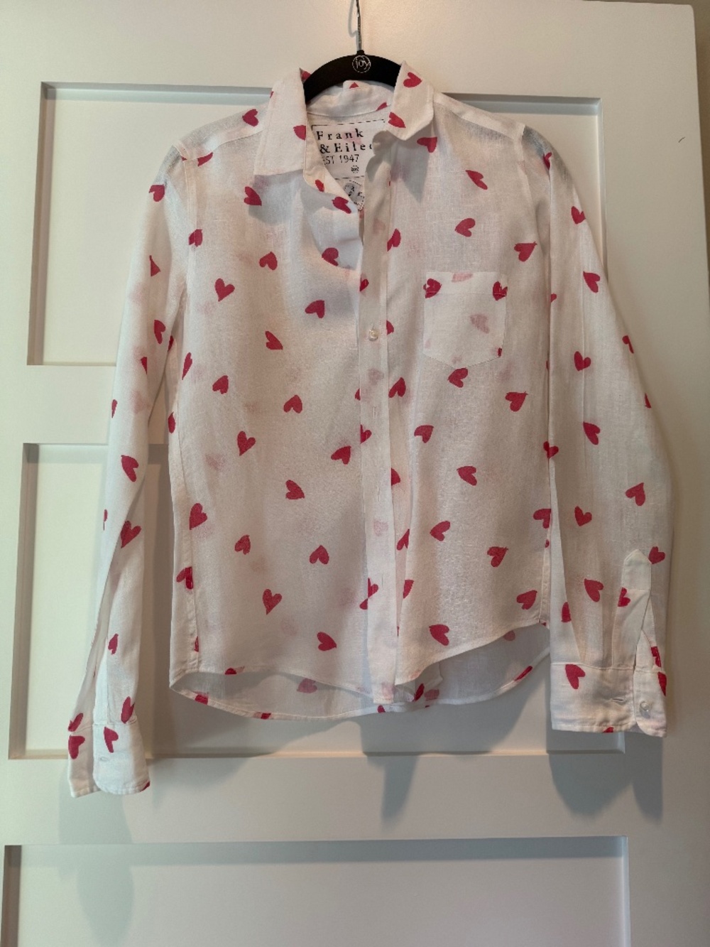 Frank & Eileen White Linen Button Down with Pink Hearts